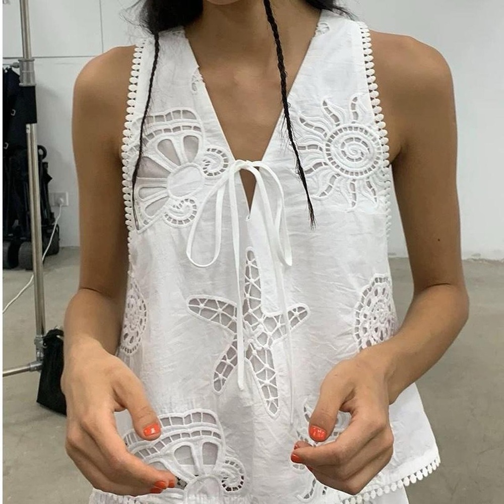 TiaTia 25SS Ocean Shell Cutout Two-Way Top